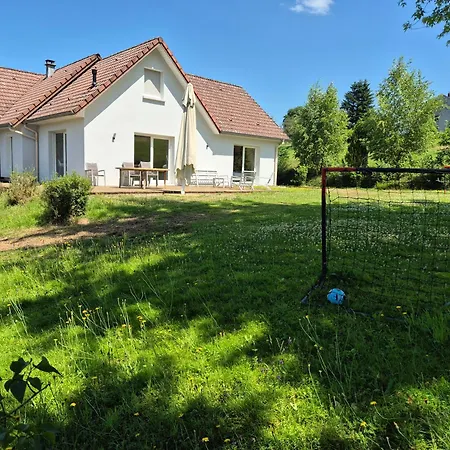 Casa de Férias La Ribambelle - Terrain De Petanque Et Barbecue *