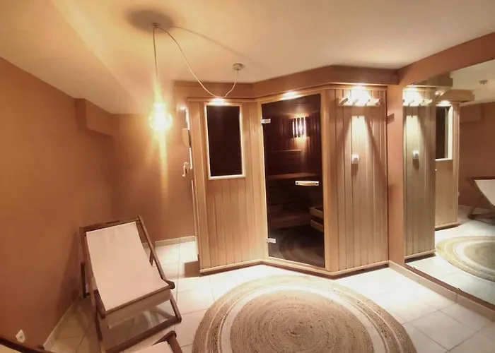 La Ribambelle - Terrain De Petanque Et Barbecue *