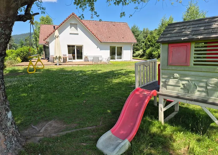 La Ribambelle - Terrain De Petanque Et Barbecue * Tendon